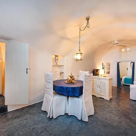 Matilde Volcano View