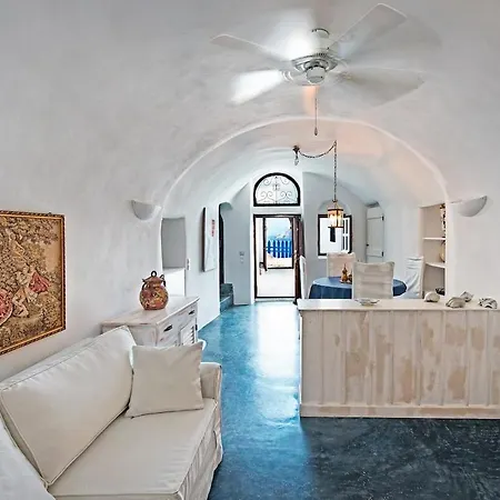 Matilde Volcano View