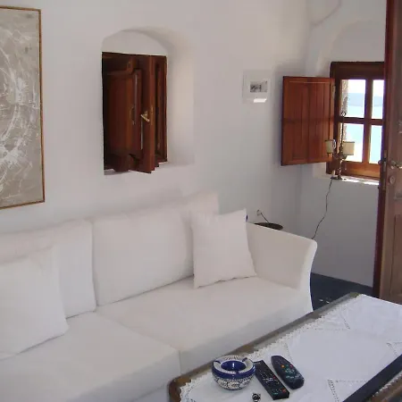 Matilde Volcano View Holiday home Oia (Santorini)